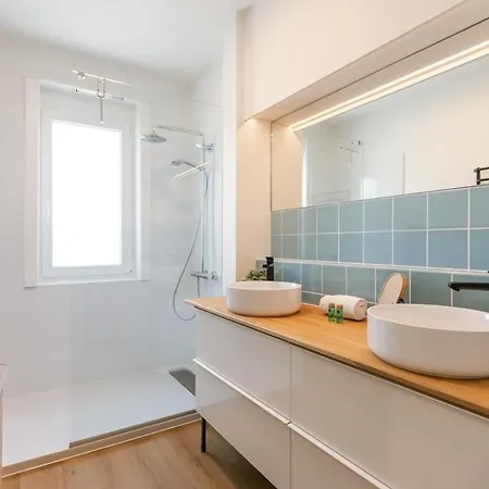 Huswell - Frontal Seaview In Appartement Oostende